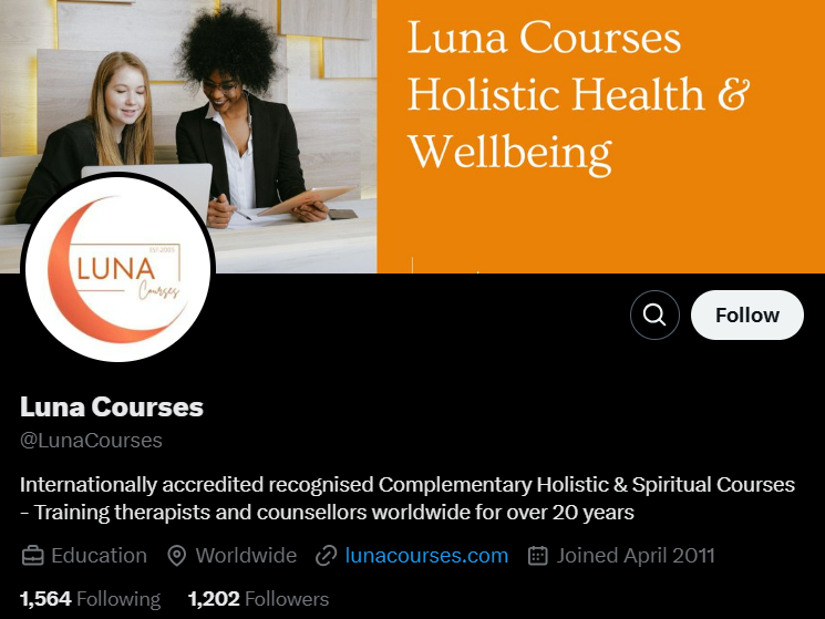 What is LUNACOURSE